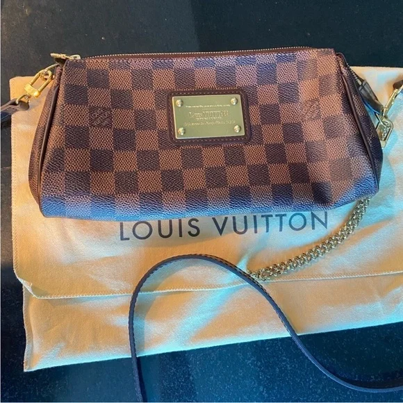 Louis Vuitton Eva Clutch- Damier Ebene Crossbody - Picture 6 of 13